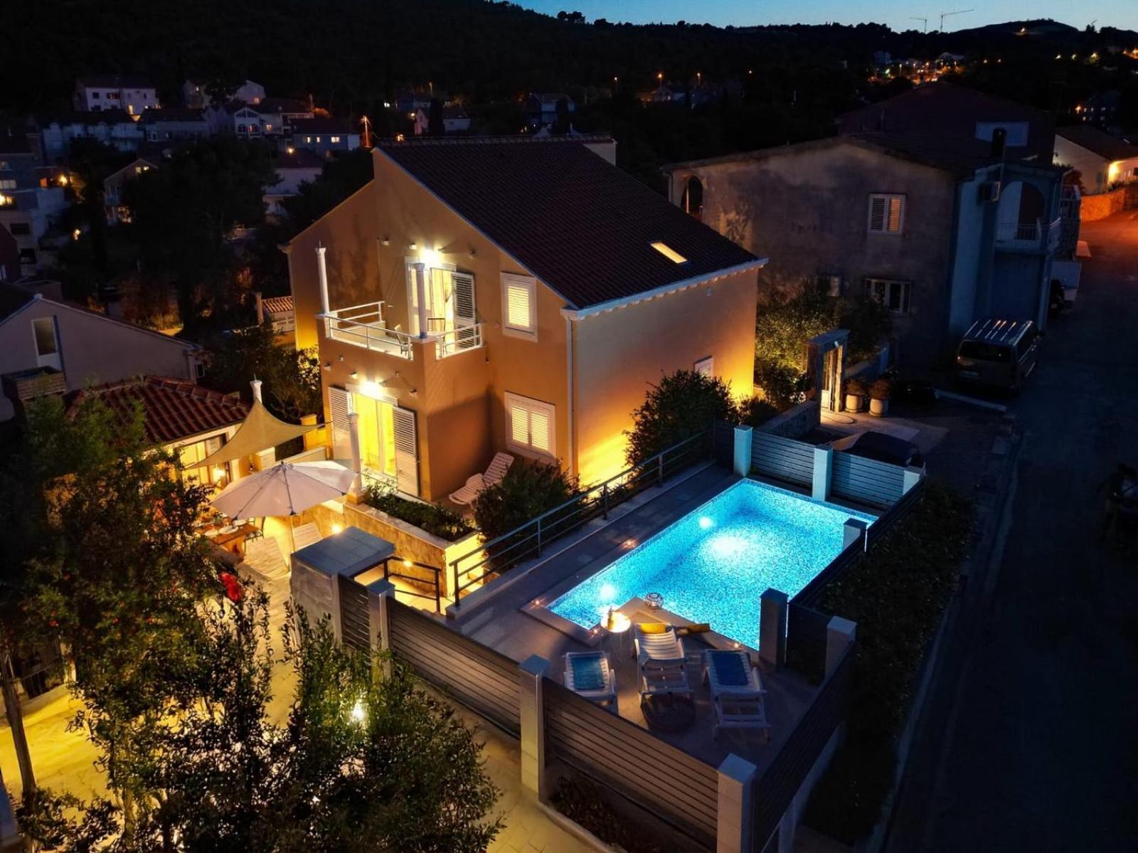 Villa "Amber" Luxury Apartments With A Pool Mlini Exterior foto